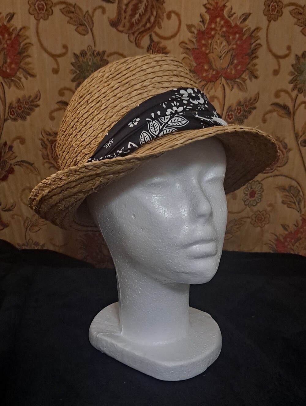 Gap Straw Fedora Hat with Blue Floral Band M/L